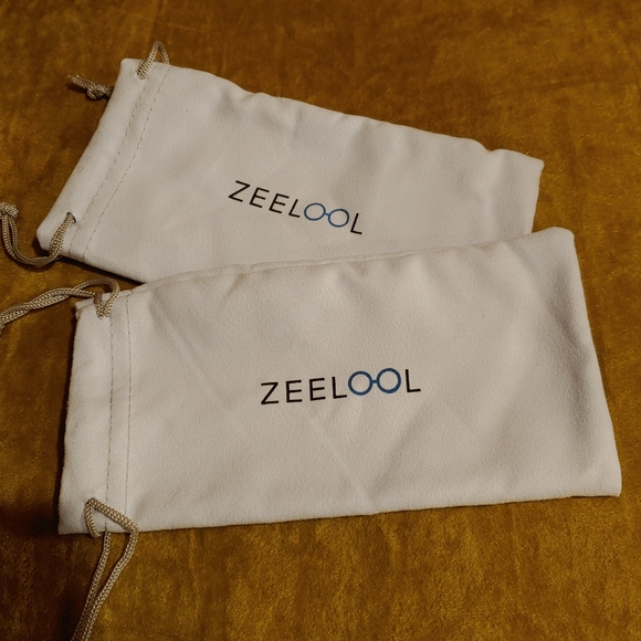 Eyeglasses Sunglasses Pouch Lot of 2 Travel Storage - Picture 1 of 3